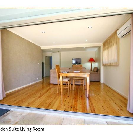 Southview Guest House Wollongong Luaran gambar